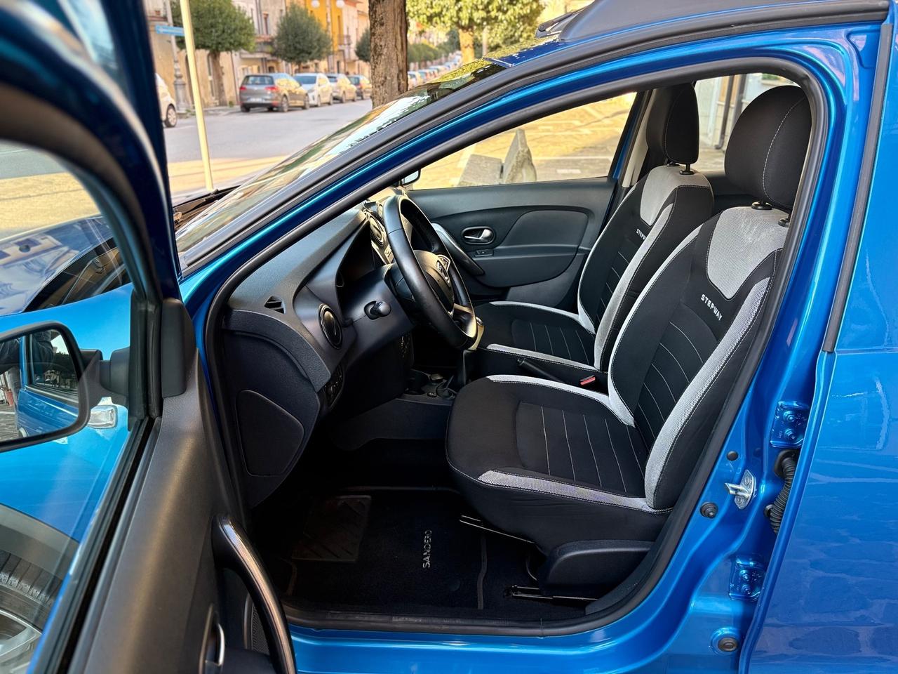 Dacia Sandero Stepway 0.9 TCe TurboGPL 90CV FULL/LED/NAV
