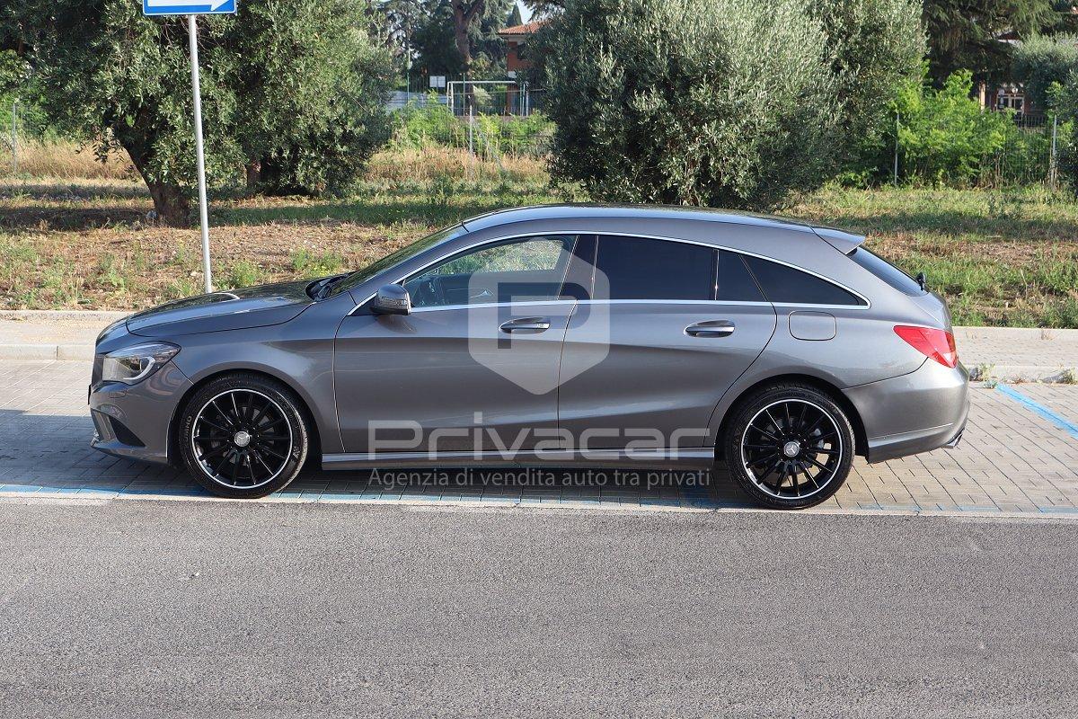 MERCEDES CLA 180 d S.W. Automatic Premium Dark Night