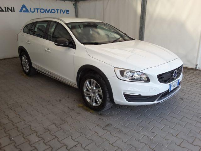 VOLVO V60 Cross Country D3 150cv Geartronic Business