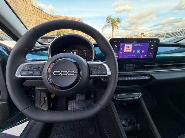 Fiat 600 Hybrid 100 CV DCT MHEV La Prima