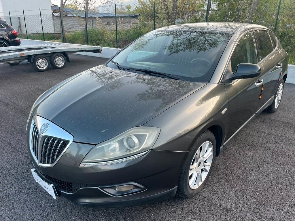 Lancia Delta 1.6 MJT DPF 105 CV Gold