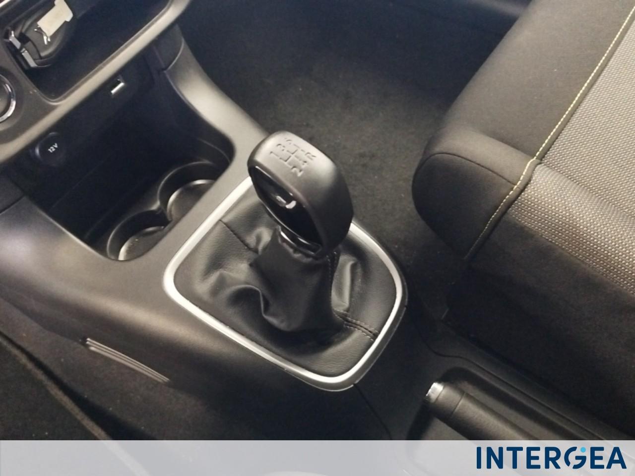 CITROEN C3 1.2 puretech Shine s&s 83cv