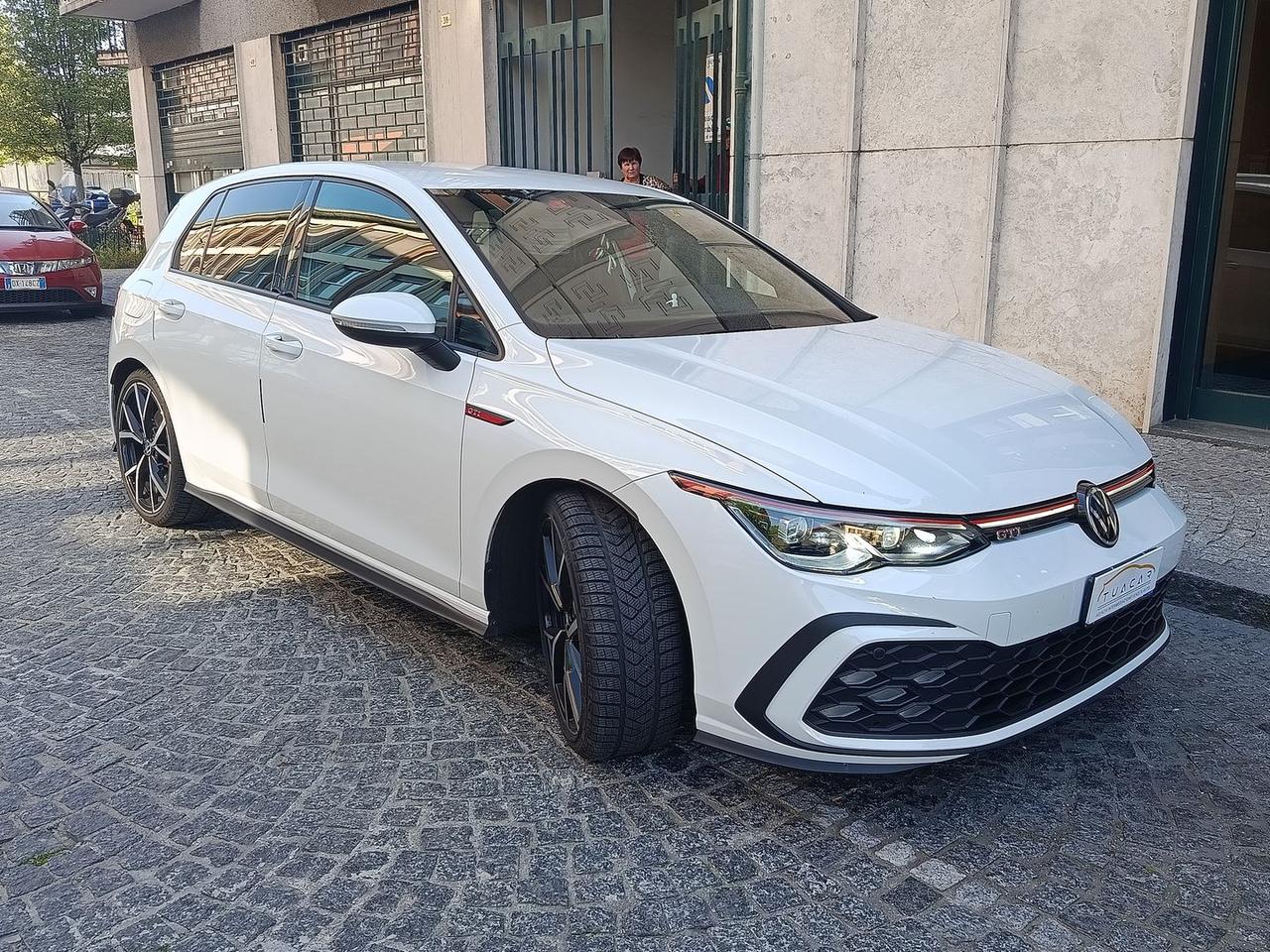 Volkswagen Golf Ultimate 2.0 TSI GTI #10337