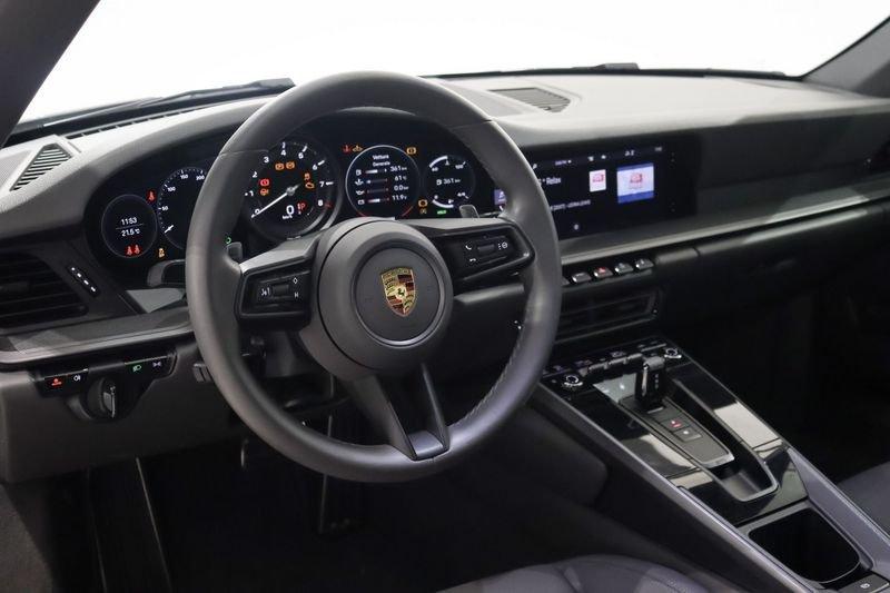 Porsche 911 992 Carrera