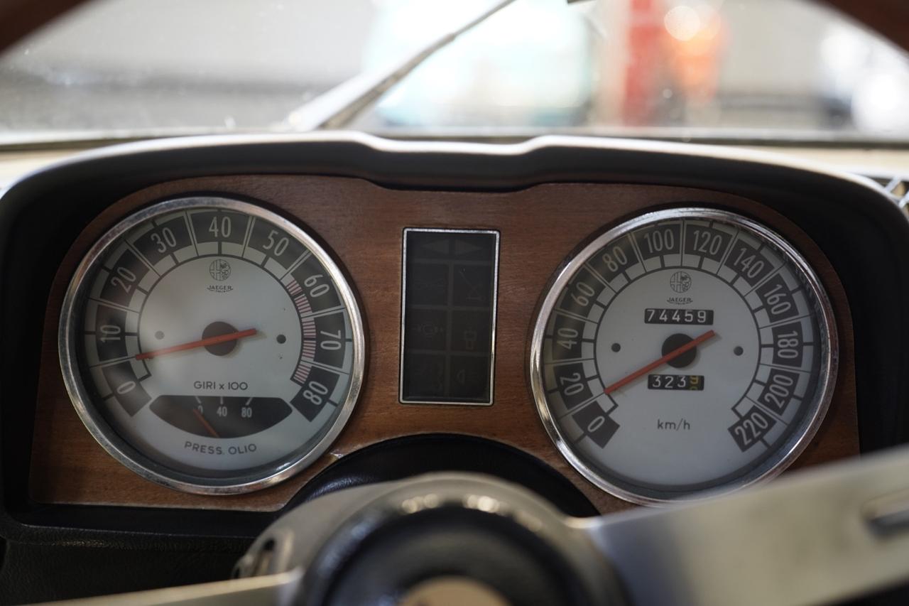 Alfa Romeo Giulia 2000