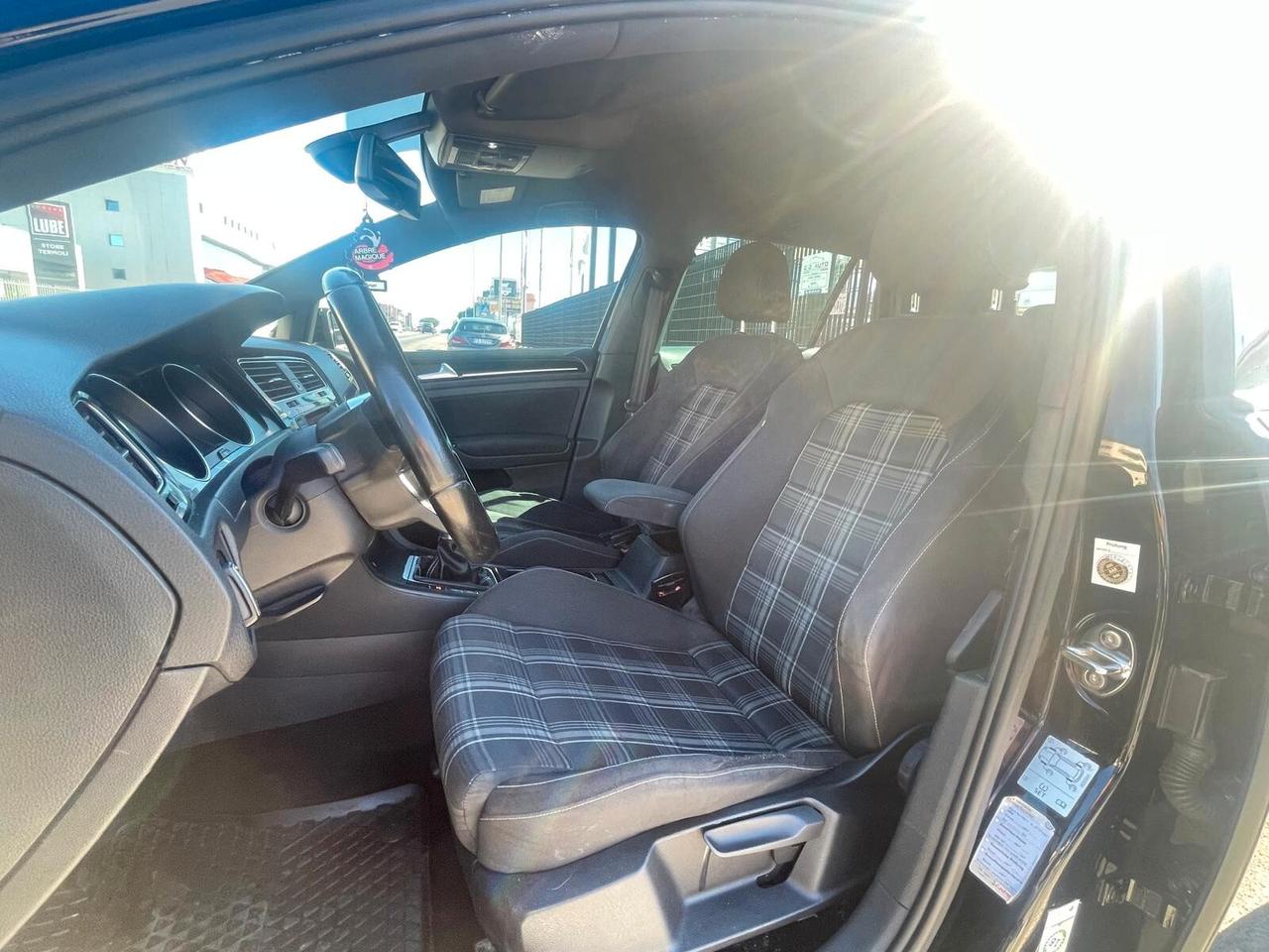 Volkswagen Golf GTD 2.0 TDI 5p. BlueMotion Technology
