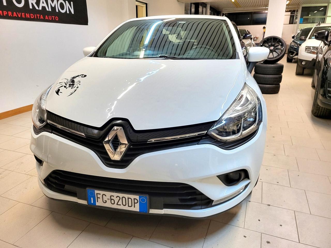 Renault Clio 1.2 75CV 5 porte Intens