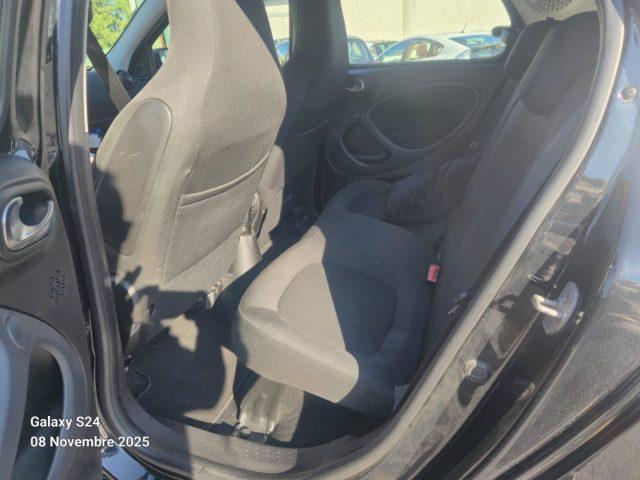 SMART ForFour 70 1.0 Passion