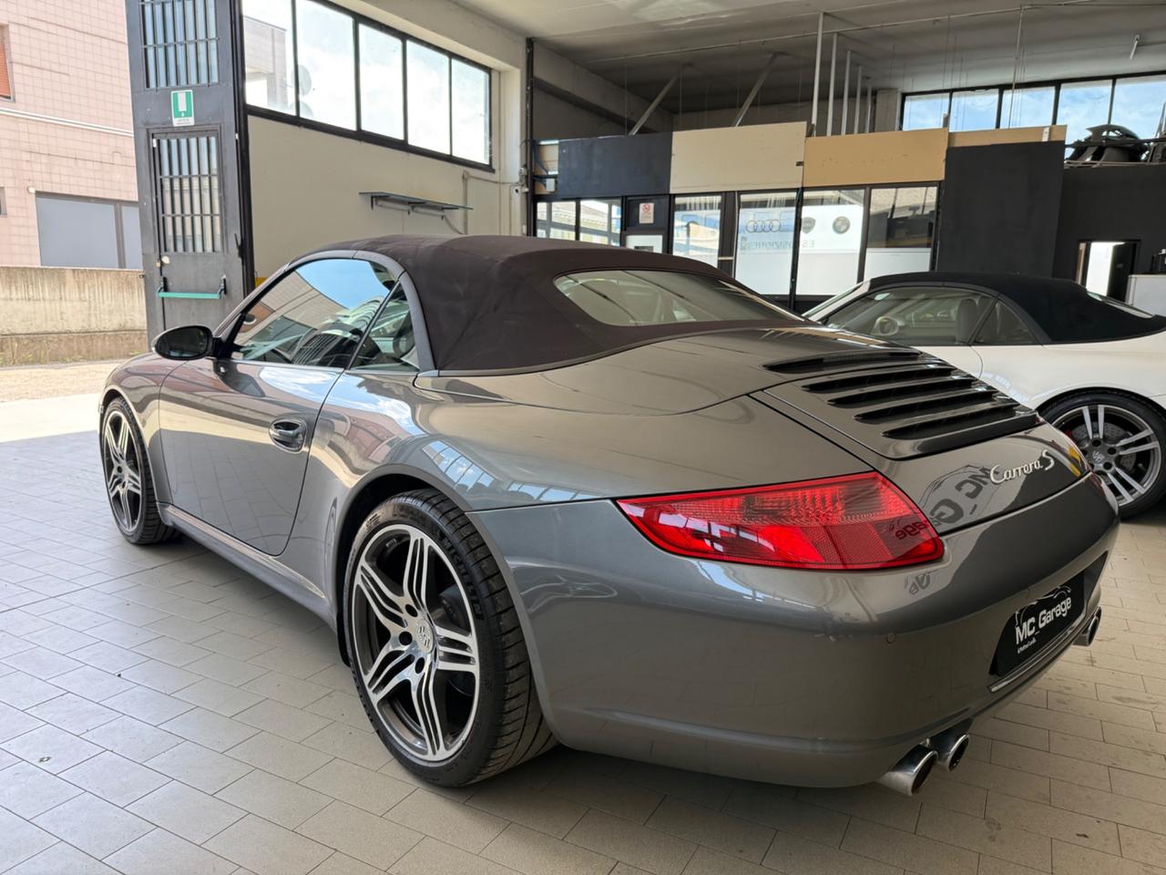 Porsche 997 Carrera s cocoa