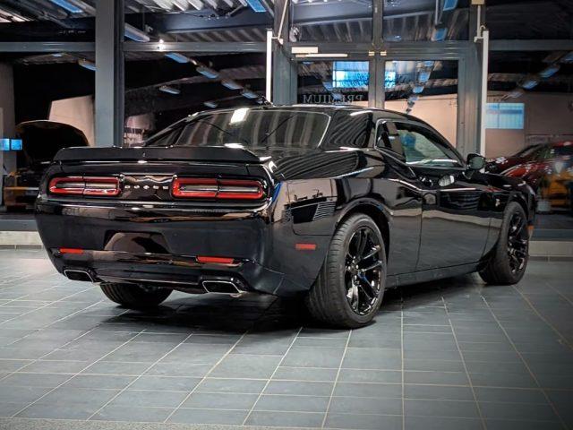 DODGE Challenger SRT 6,4 Scat Pack 392 HEMI