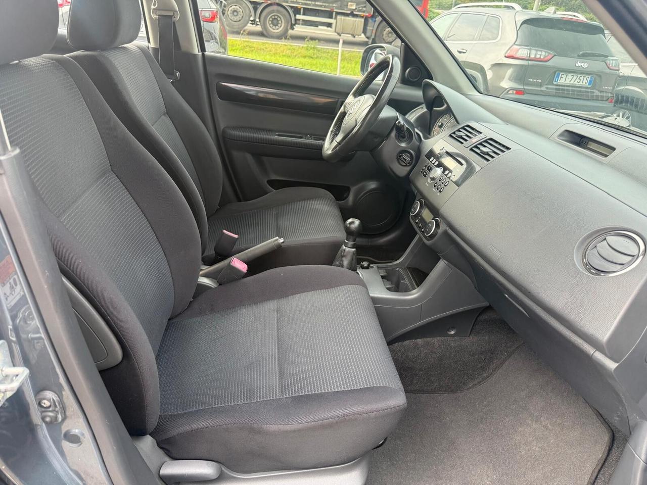 Suzuki Swift 1.3 4x4 5p. GL