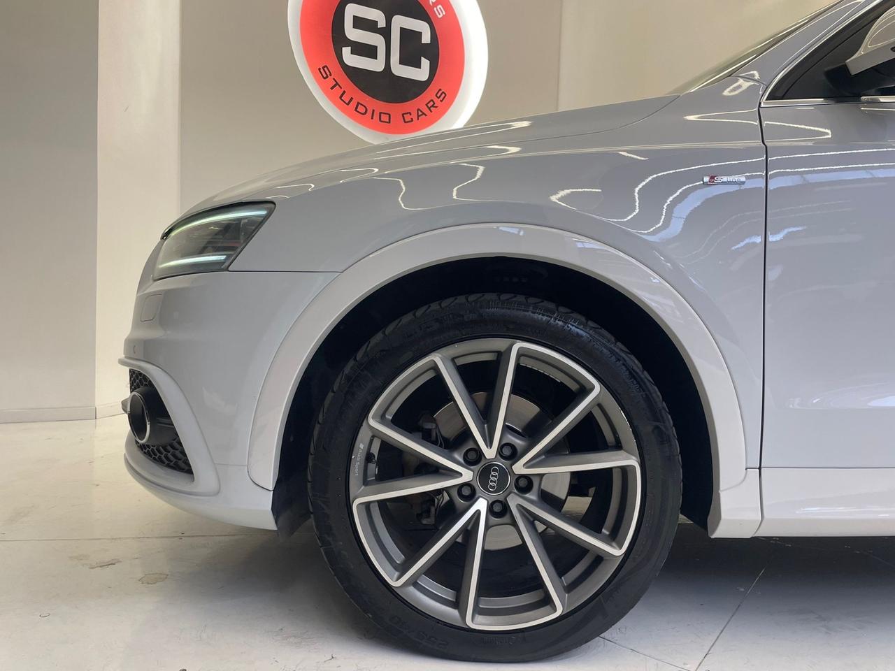 Audi Q3 2.0 tdi S-Line Quattro 177cv S-Tronic