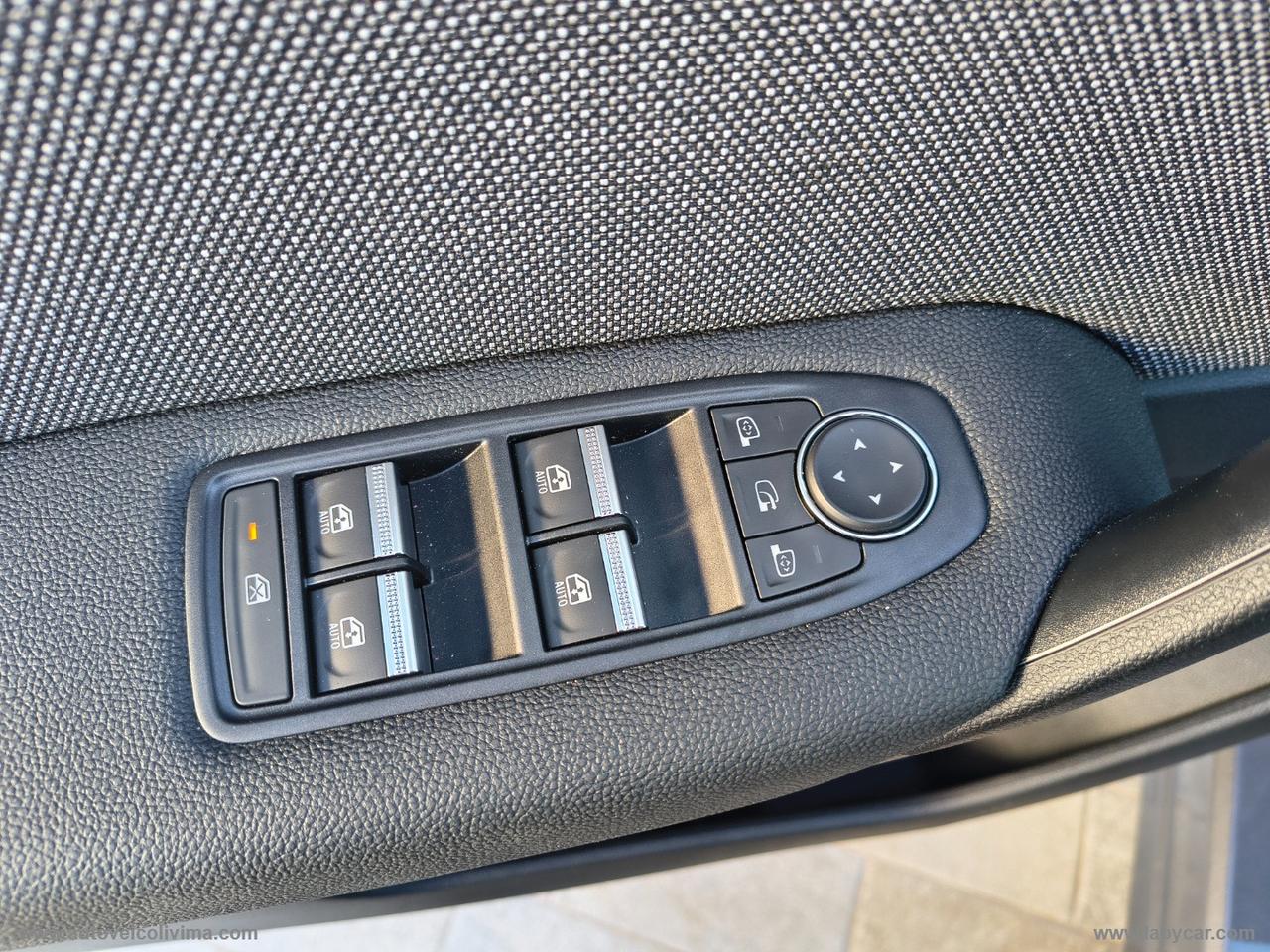 RENAULT Captur ECO-G 100 CV Techno KM 0 ITALIA