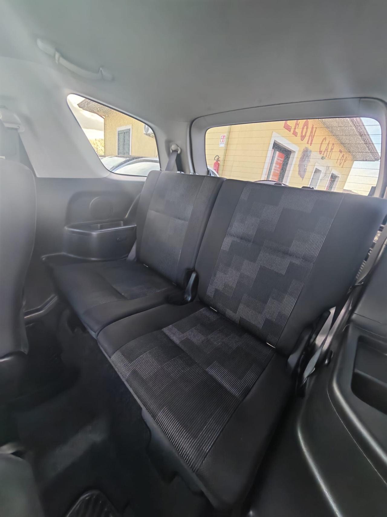 Suzuki Grand Vitara 1.9 DDiS 3 porte gancio traino omologato