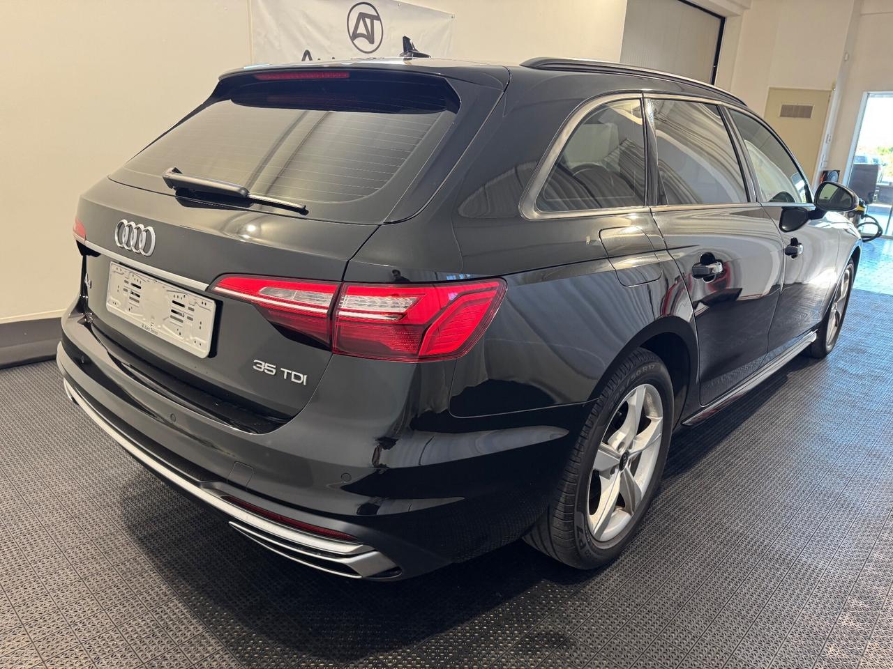 Audi A4 35 TDI/163 CV S tronic Business Advanced