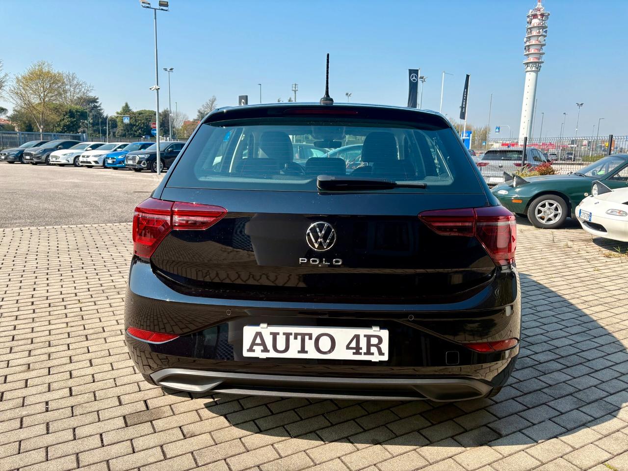 Polo 1.0 TSI Style | FARI MATRIX - ARTVELOURS RETROCAMERA