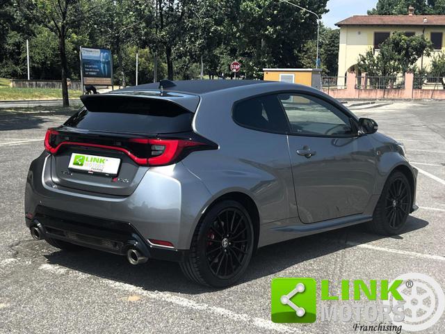 TOYOTA GR Yaris CARBON