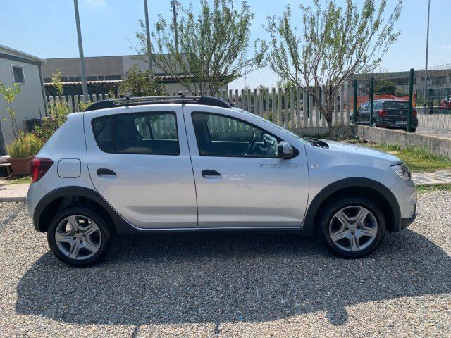 DACIA Sandero Stepway 1.0 TCe 100CV ECO-G 15th Anniversary