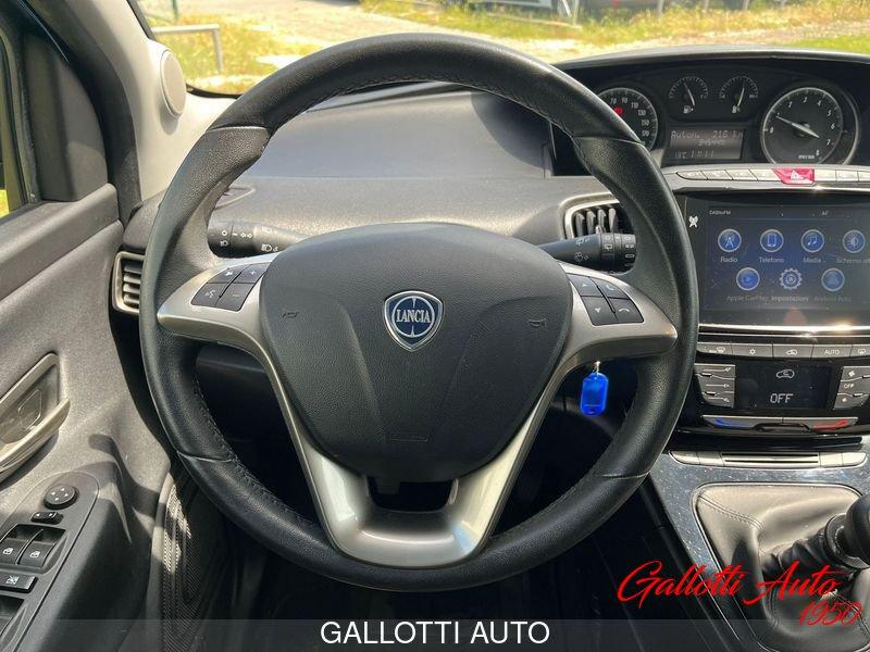 Lancia Ypsilon 1.0 FireFly 70cv S&S Hybrid GOLD