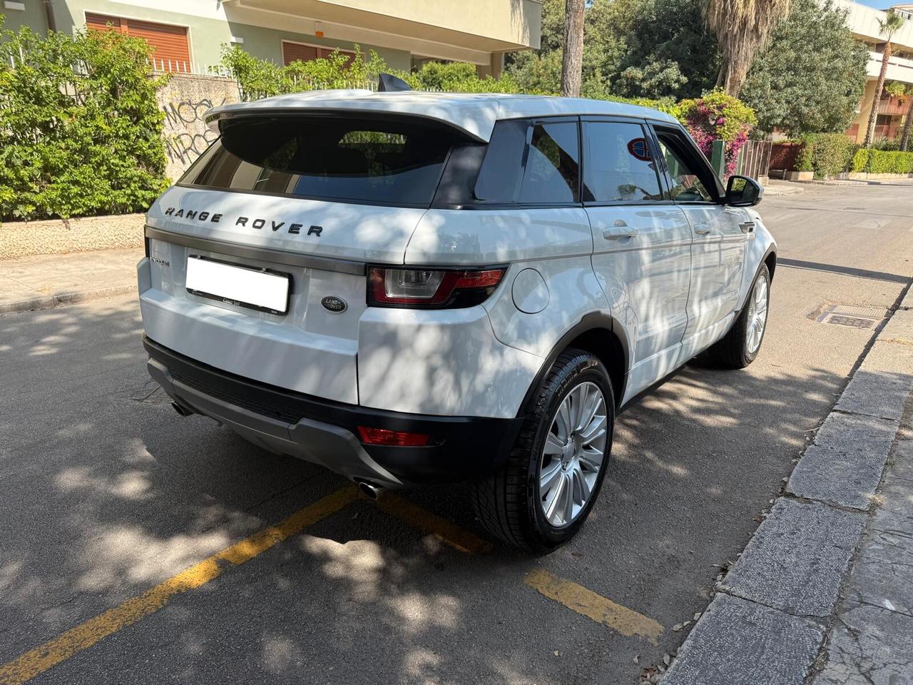 Land Rover Range Evoque 2.0 eD4 5p. Business Edition Premium Pure
