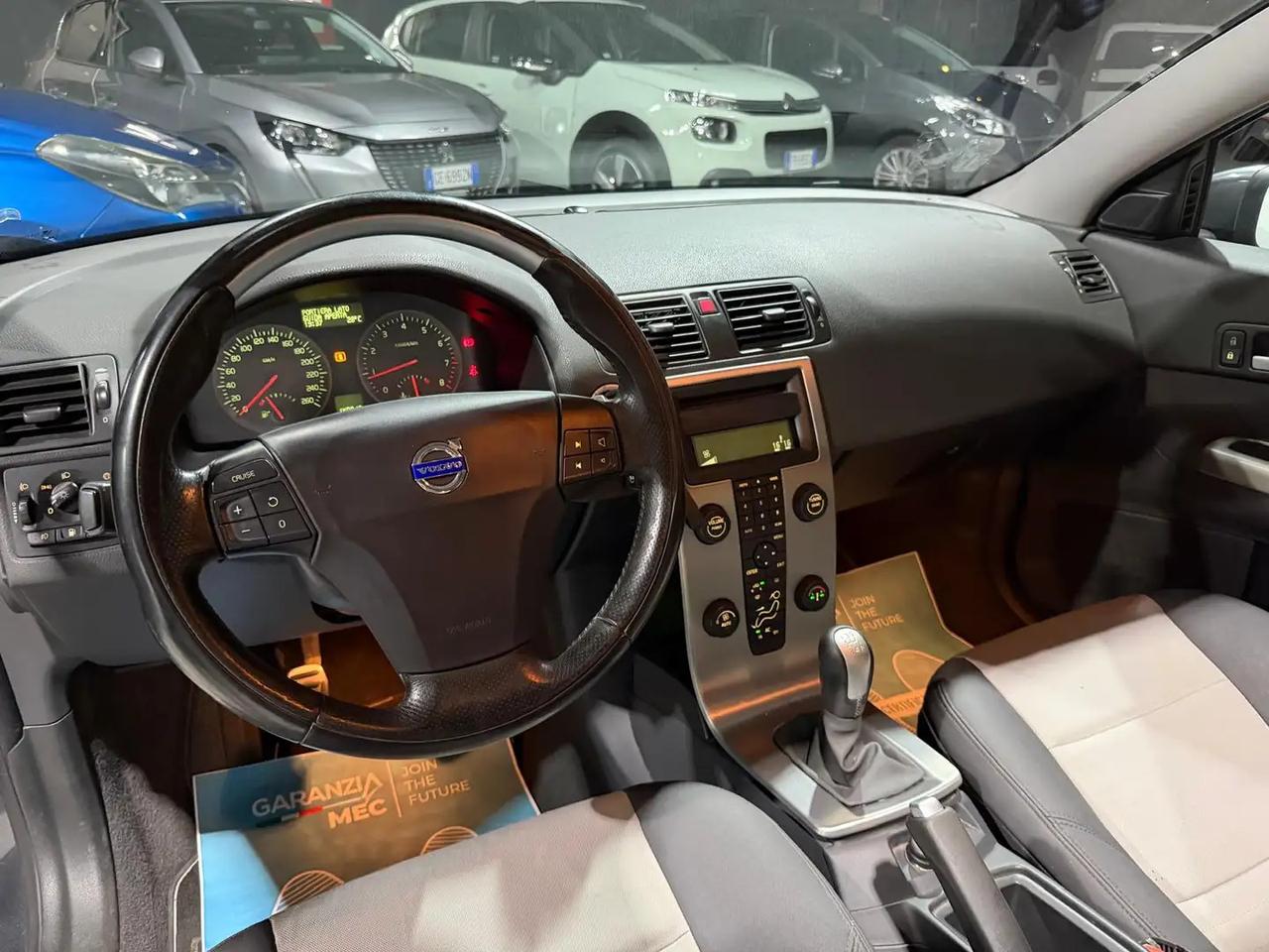Volvo C30 2.0 Momentum 145cv
