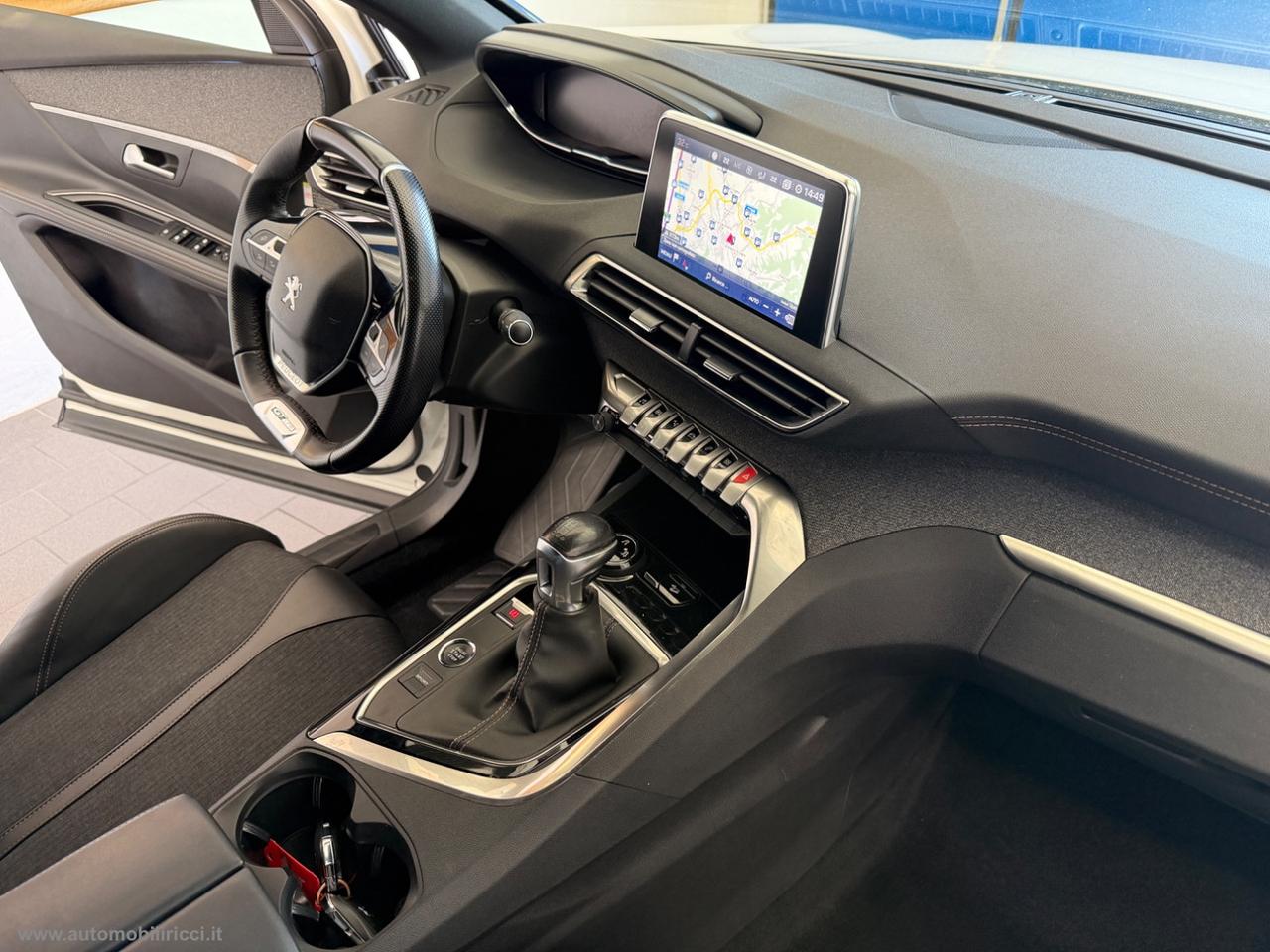 PEUGEOT 5008 BlueHDi 130 S&S GT Line 7 POSTI