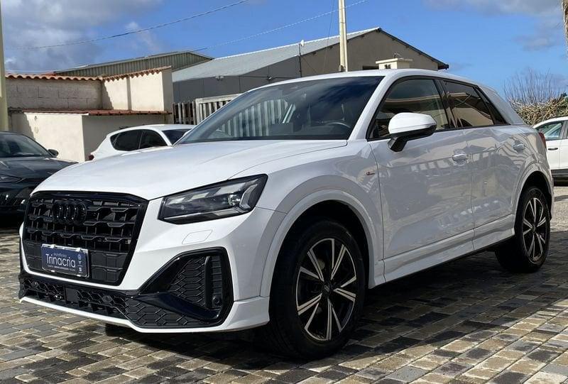 Audi Q2 Identity Black 2.0 TDI 116CV 30 Gancio Traino