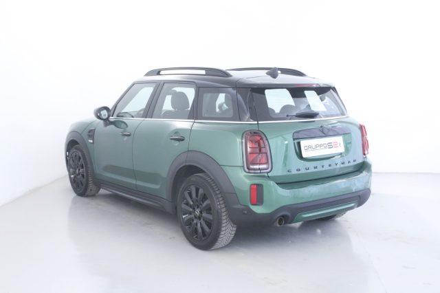 MINI Countryman 2.0 Cooper D Essential Countryman Black Exterior