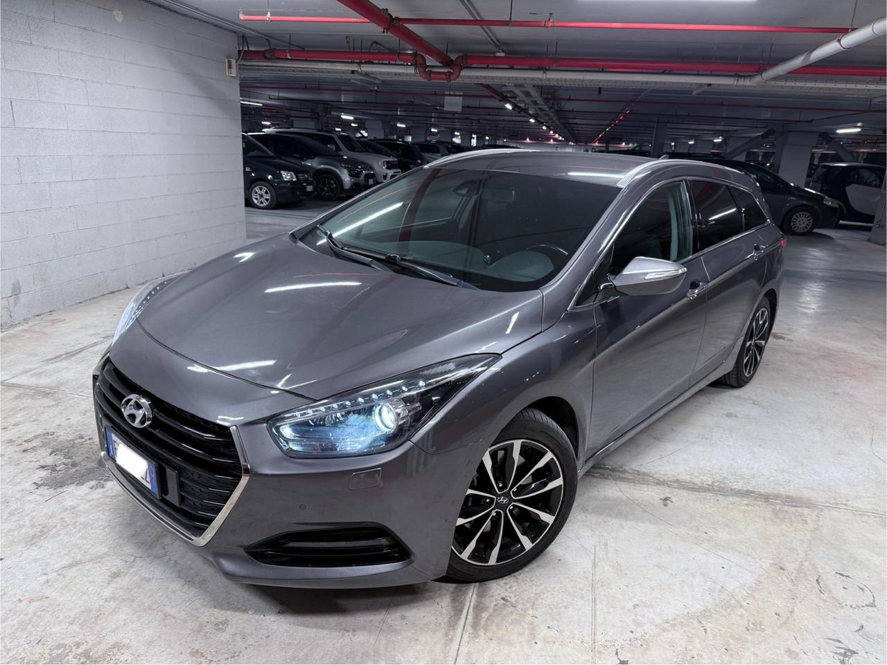 Hyundai i40 Wagon 1.6 CRDi DCT - NAVIG - TELE PARK
