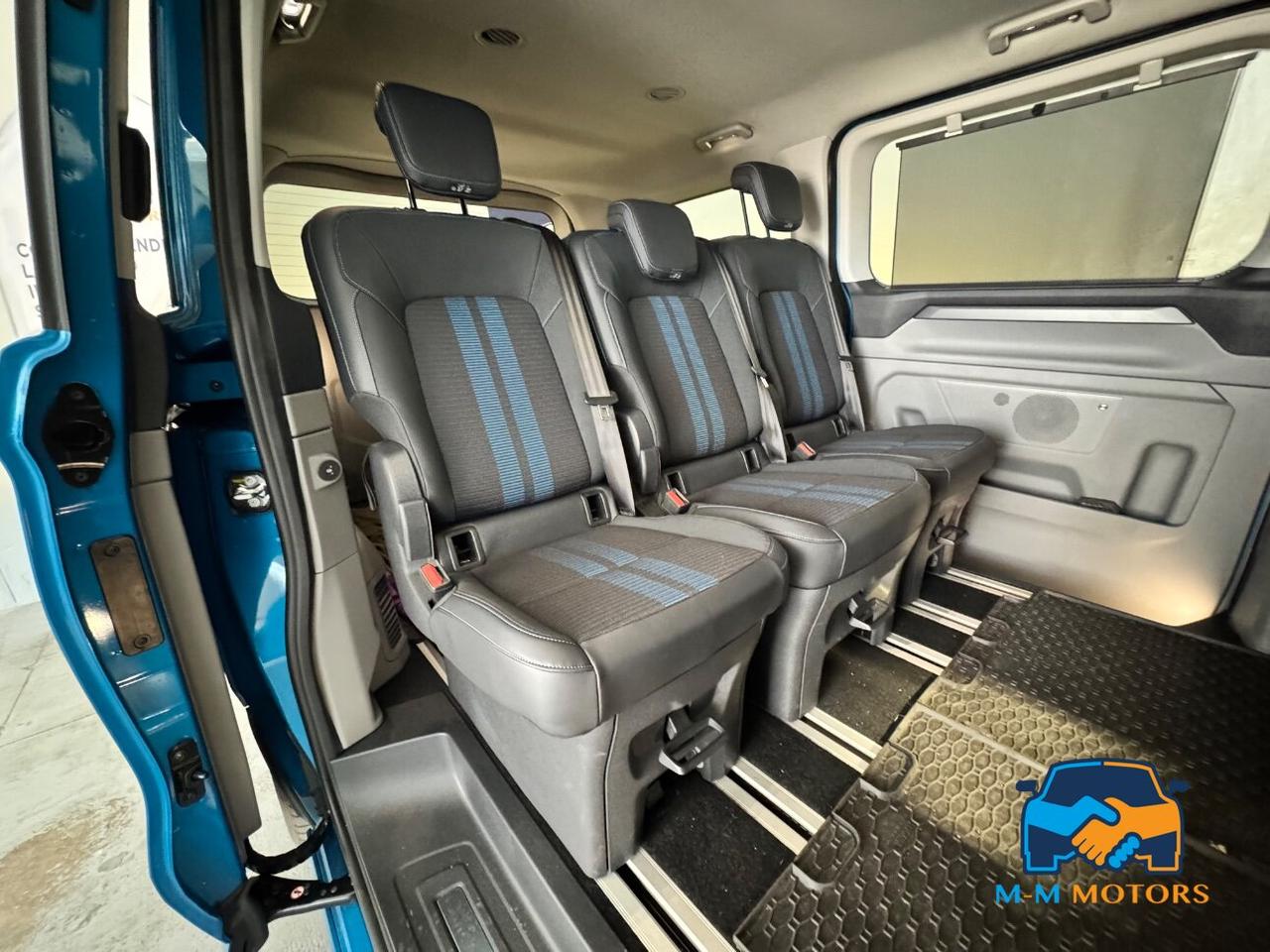FORD Tourneo Custom V710 320 2.0 ecoblue 170cv Sport L1H1 A8 UNICO PRO