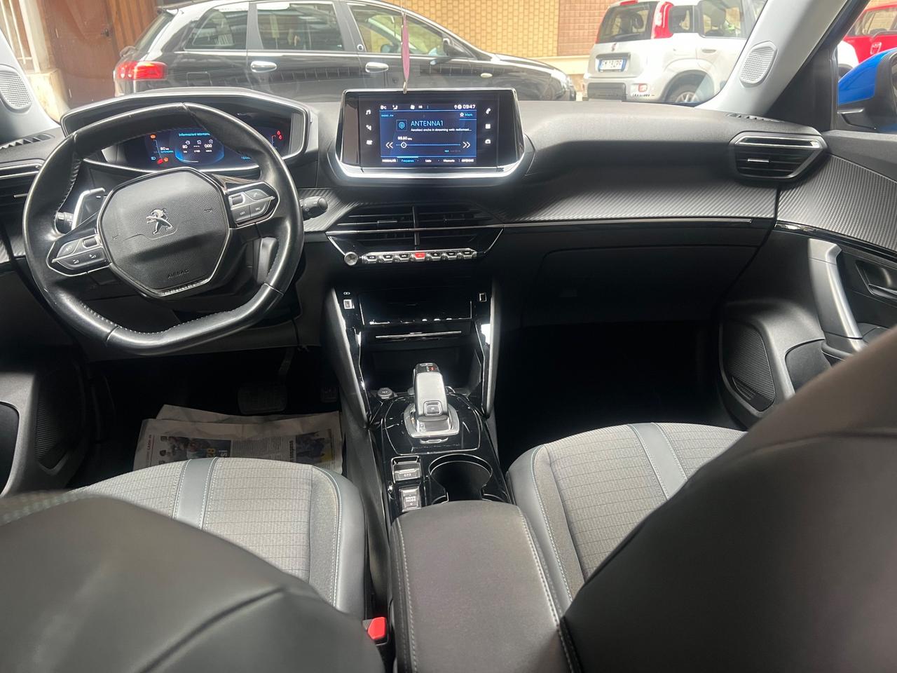 Peugeot 2008 BlueHDi 130 S&S EAT8 Allure Pack