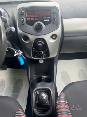 CITROEN C1 VTi 5 porte Shine LED GIUSTA PER NEOP