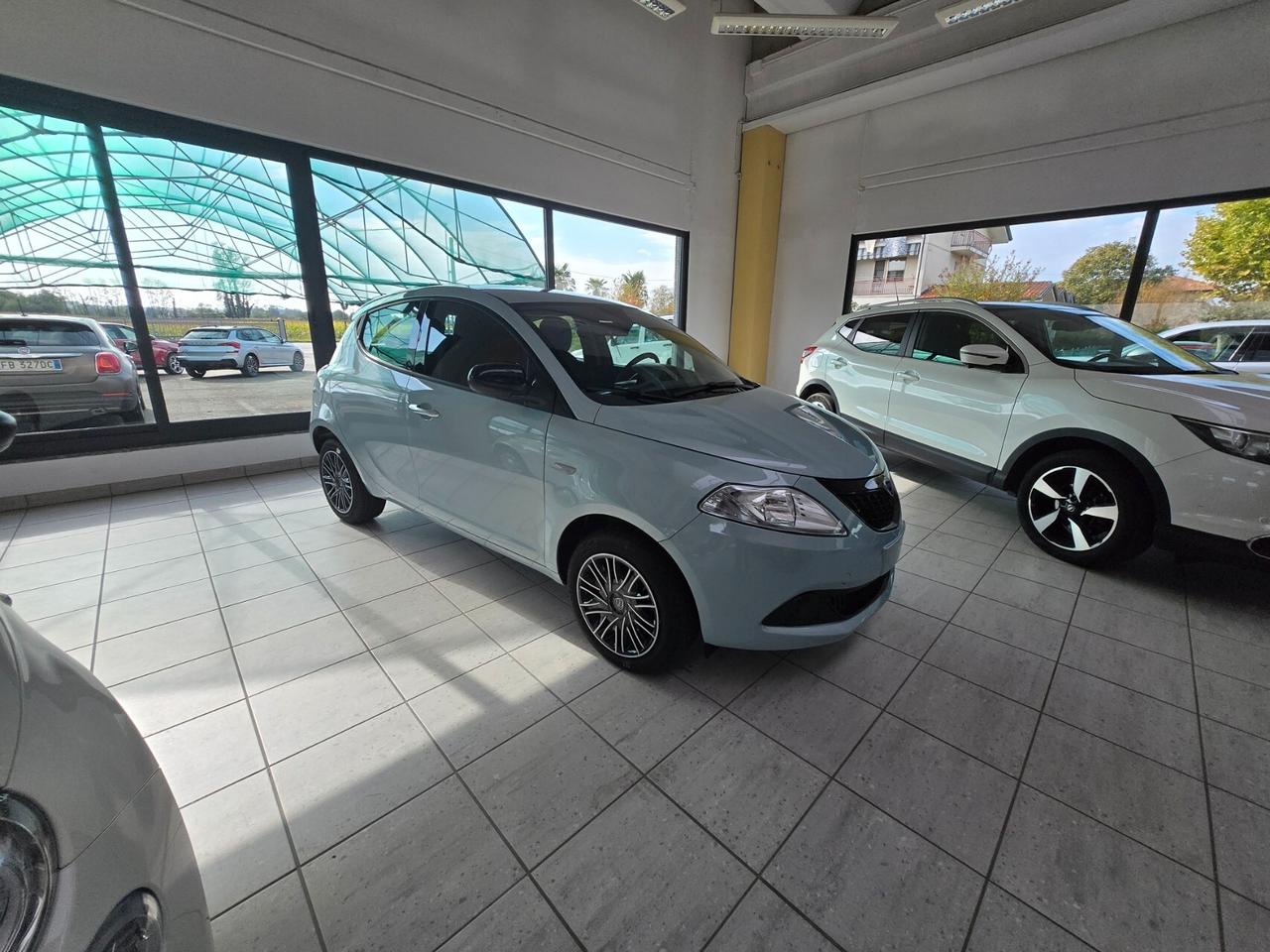 Lancia Ypsilon 1.0 FireFly 5 porte S&S Hybrid