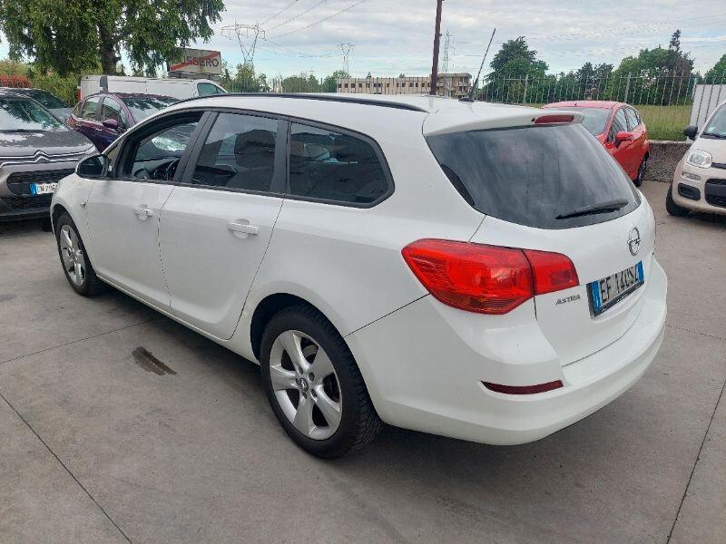 Opel Astra 1.7 CDTI 110CV Sports Tourer Elective frizione Nuova