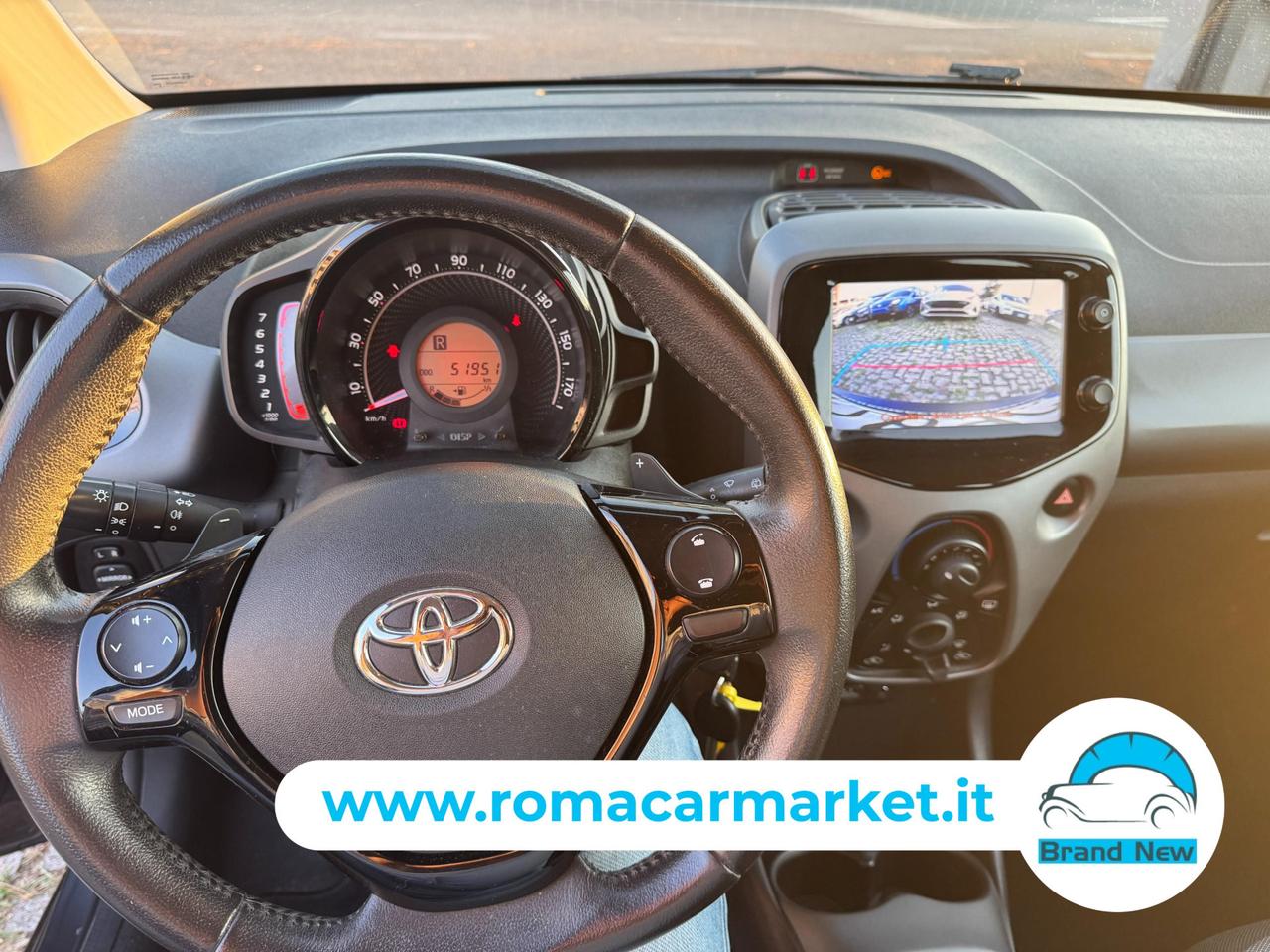 Toyota Aygo 5 Porte Aygo 5p 1.0 x-play m-mt 72cv KM CERTIFICATI