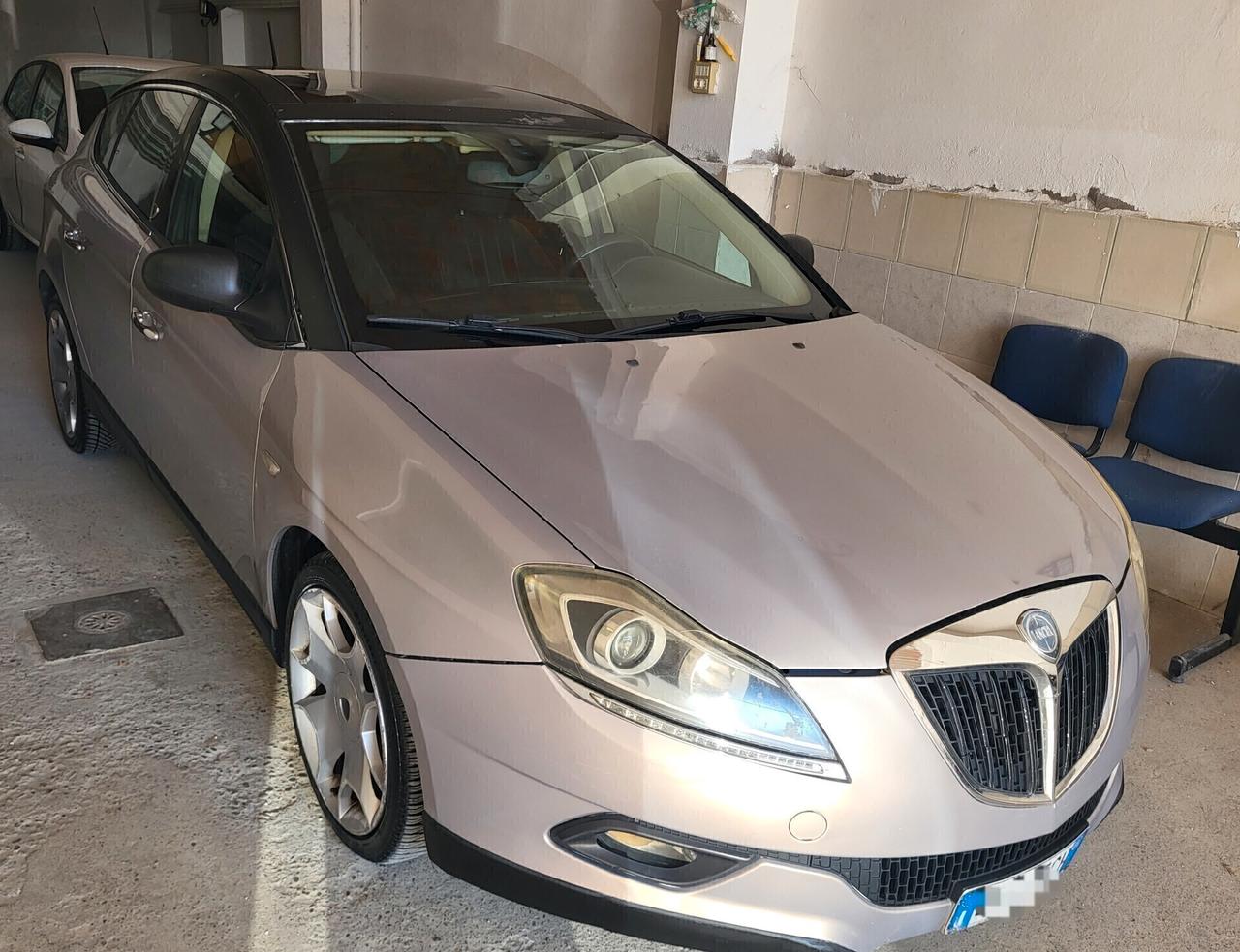 Lancia Delta 1.6 MJT DPF Oro