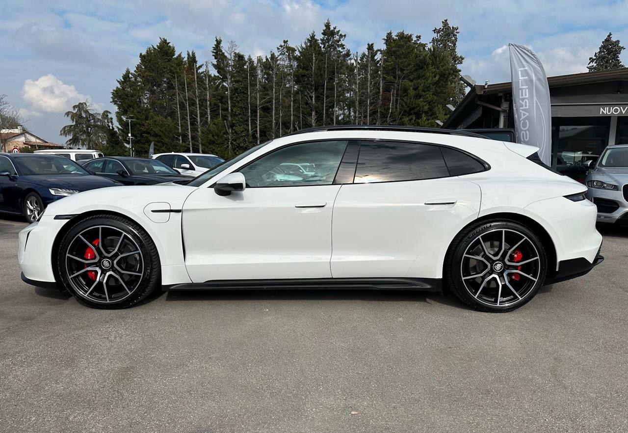 Porsche Taycan 4S Sport Turismo /STRAFULL/4STERZANTE/DISPLAY PASSEGGERO