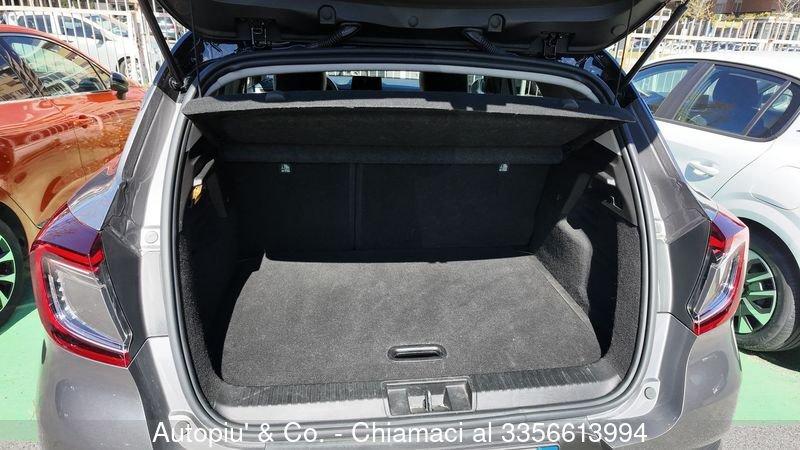 Renault Captur E-Tech hybrid 1.6 E-TECH 145cv TECHNO FAST TRACK