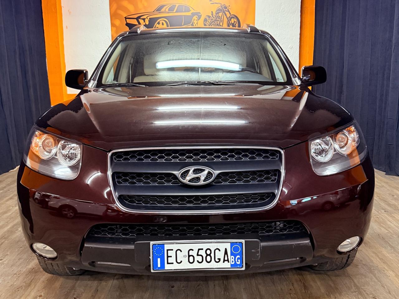 INCREDIBILE HYUNDAI SANTA FE CRDi UNICO PROPRIETARIO CON SOLI 49.492 KM