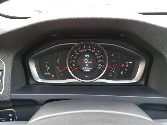 VOLVO S60 D2 Powershift Kinetic