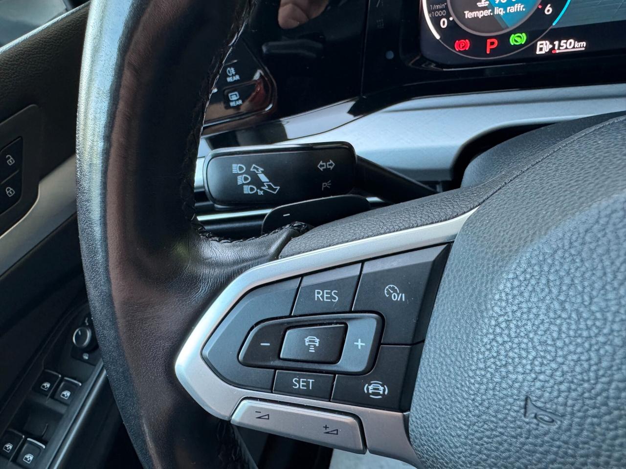 Volkswagen Golf VIII 2.0 tdi Style dsg UNICO PROP.