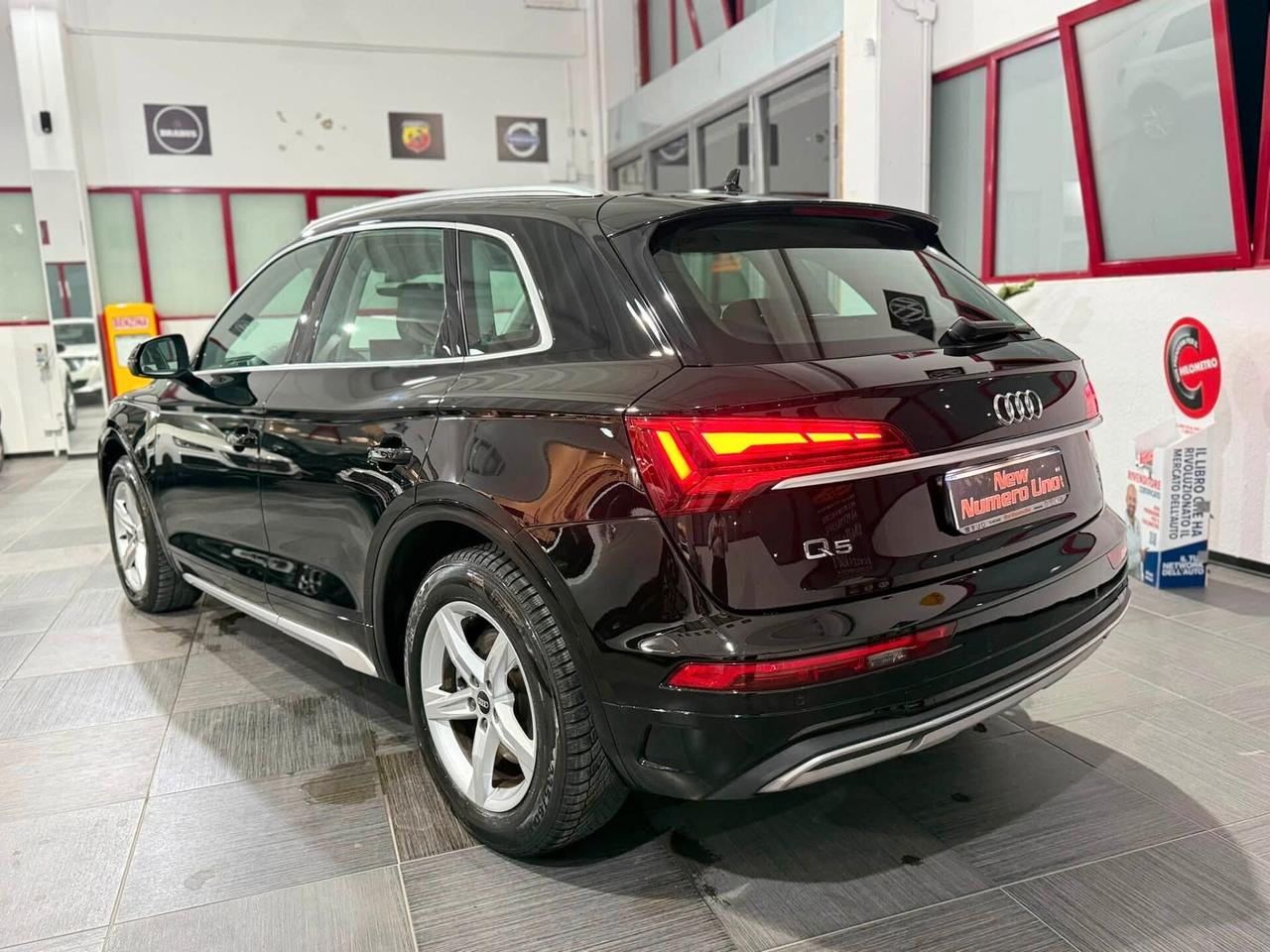 Audi Q5 2.0 TDI S-Tronic Mhev 35 Business Plus 2023