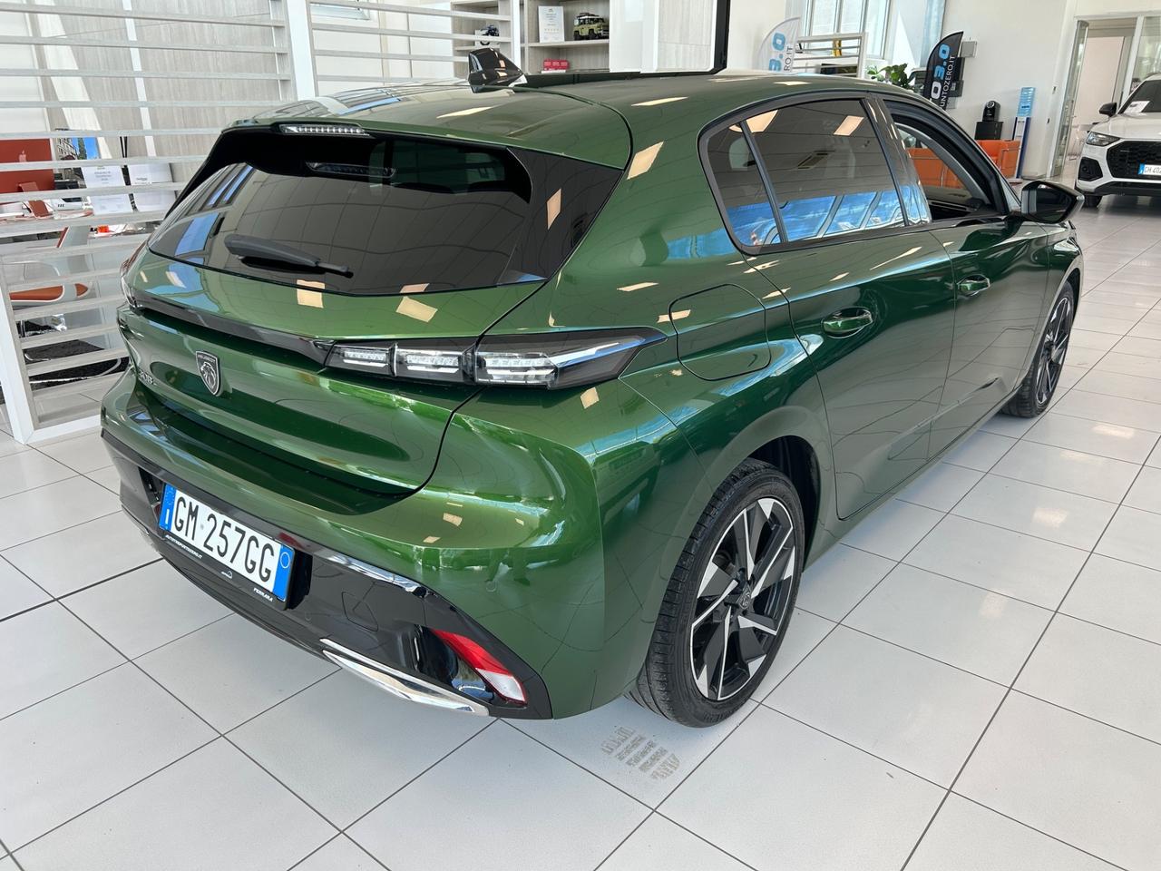 Peugeot 308 BlueHDi 130 S&S EAT8 Allure Neopatentati