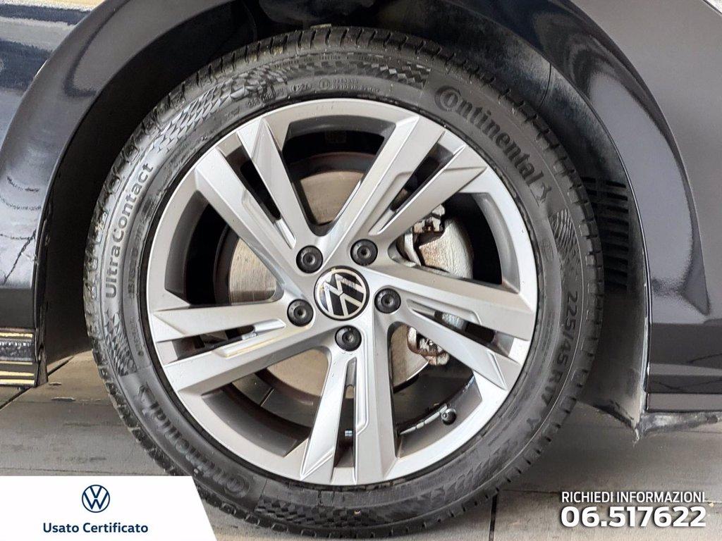 VOLKSWAGEN Golf 1.5 etsi evo r-line 150cv dsg del 2021