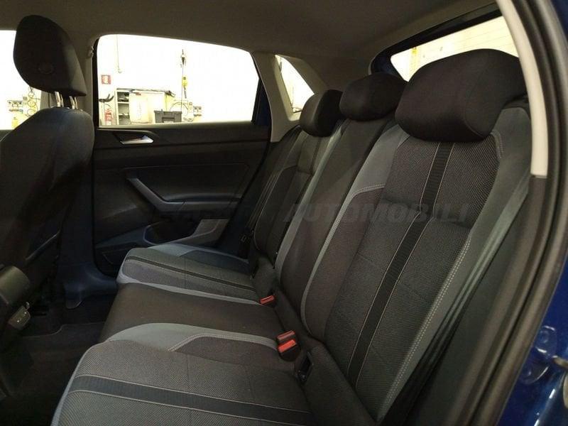 Volkswagen Polo VI 2022 1.0 tsi Style 95cv