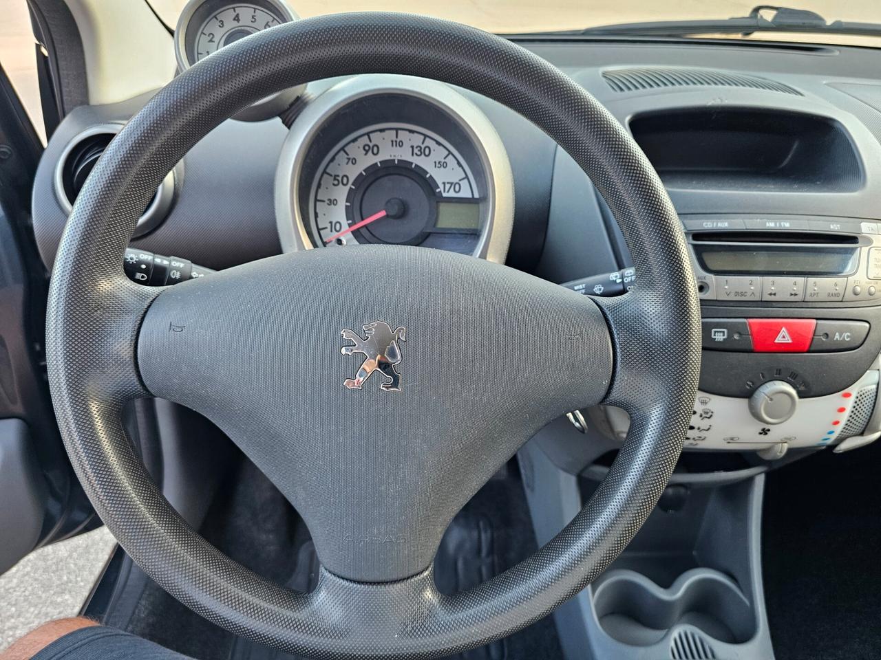 Peugeot 107 1.0 68CV 5p. Sweet Years
