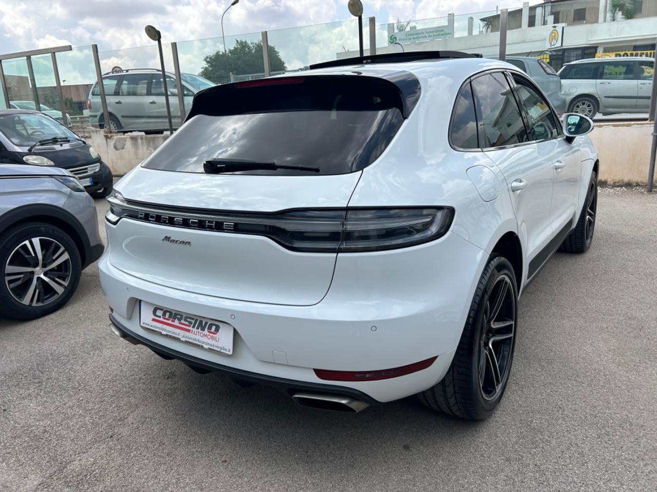 Porsche Macan 2.0 Sport Edition 90000km