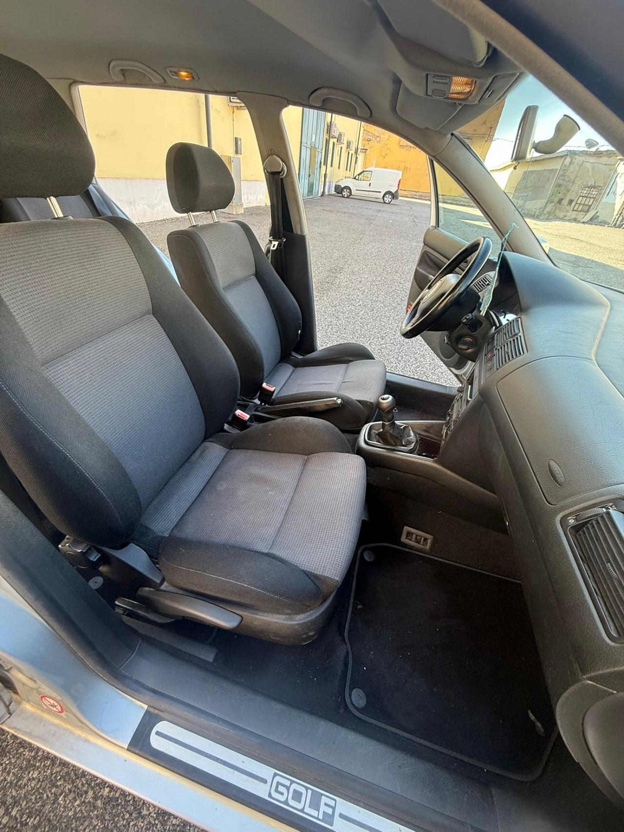 Volkswagen Golf 1.6 cat 5 porte 25 Years