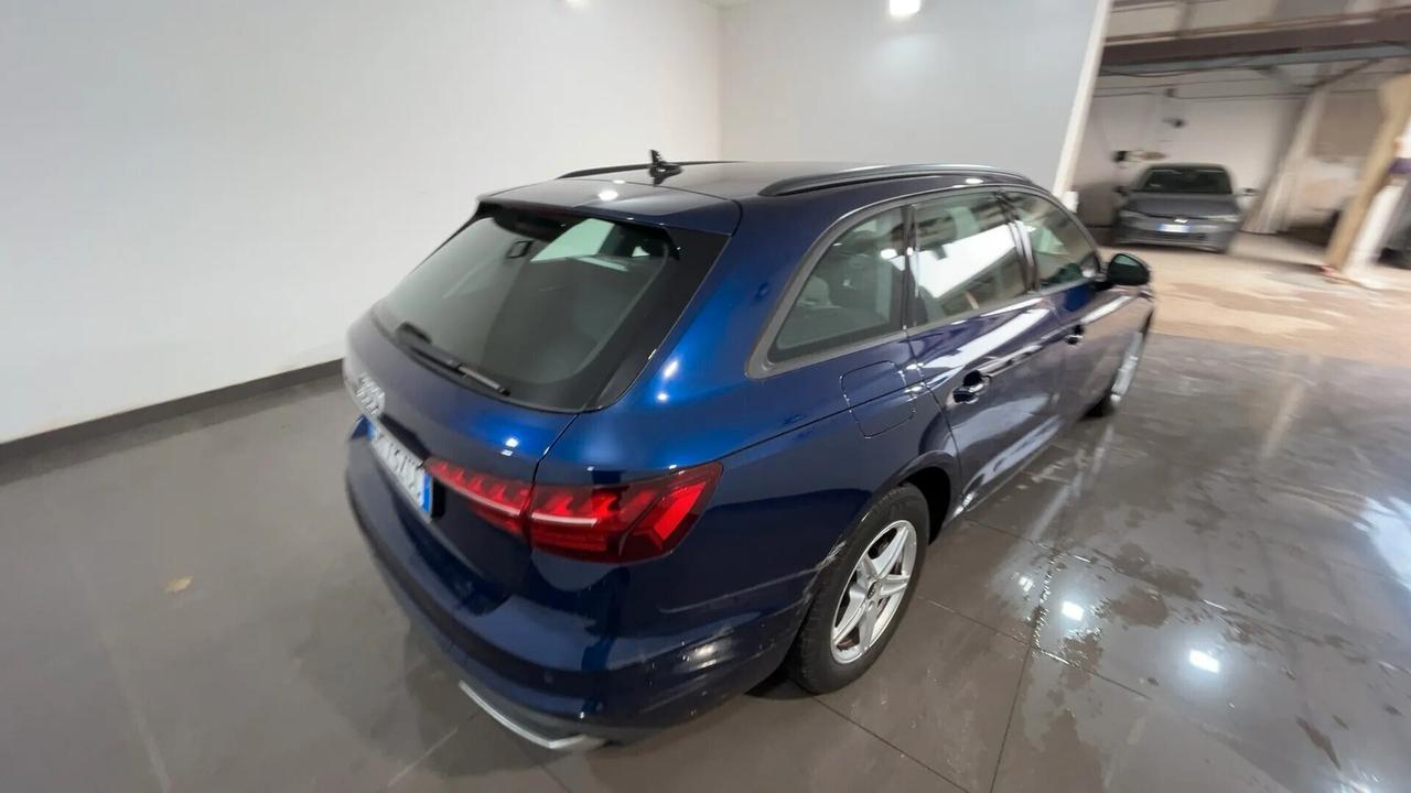 A4 Avant 30 TDI/136 CV S tronic Business