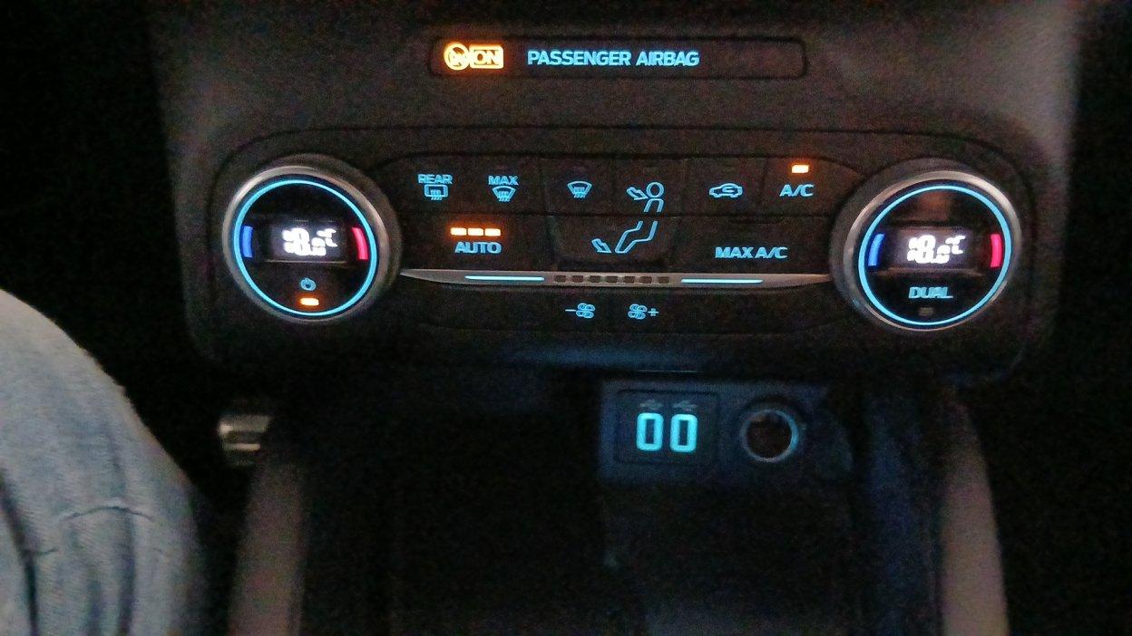 FORD Kuga 3ª serie - Kuga 1.5 EcoBlue 120 CV 2WD ST-Line X